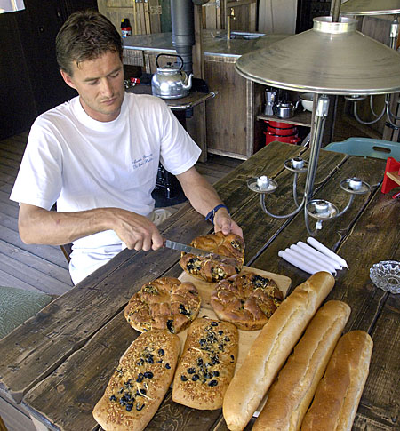 05062355 Bakker Marten Boonstra met Italiaans brood 400