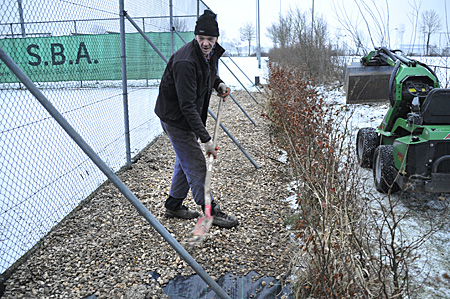 130117aa aanleg grindbed tennisbaan 400