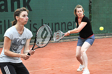 130703 Lesserstoernooi Regien van den Berg baan 2 400