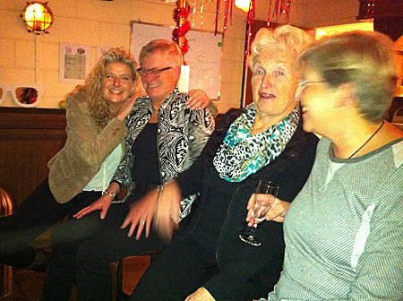 150110 Nieuwjaarsreceptie 1 4 froulju 400