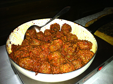 150110 Nieuwjaarsreceptie 4 gehaktballetjes 400