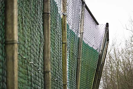 201229 TVA Kerststorm Bella vernielt hek 450