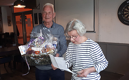 20200227 Wintercompetitie prijsuitreiking Anne Sijbesma Janna Atsma 450