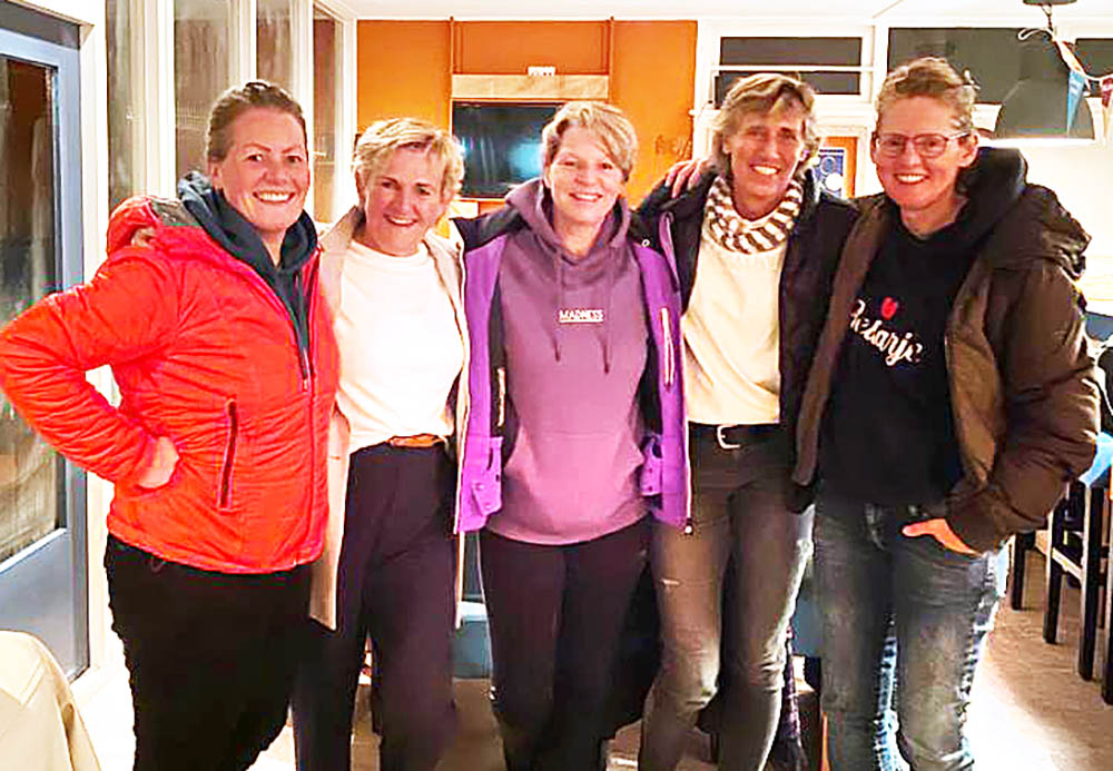 221026TVA Dames2dinsdag kampioen najaar2022