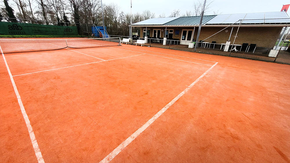 221216 Akkrum tennisbanen winter