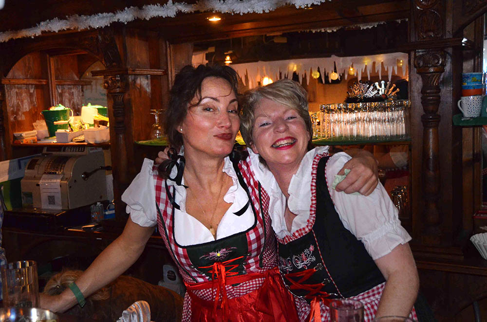 2022 Oktoberfest FroukjePorte RinskedeJong1