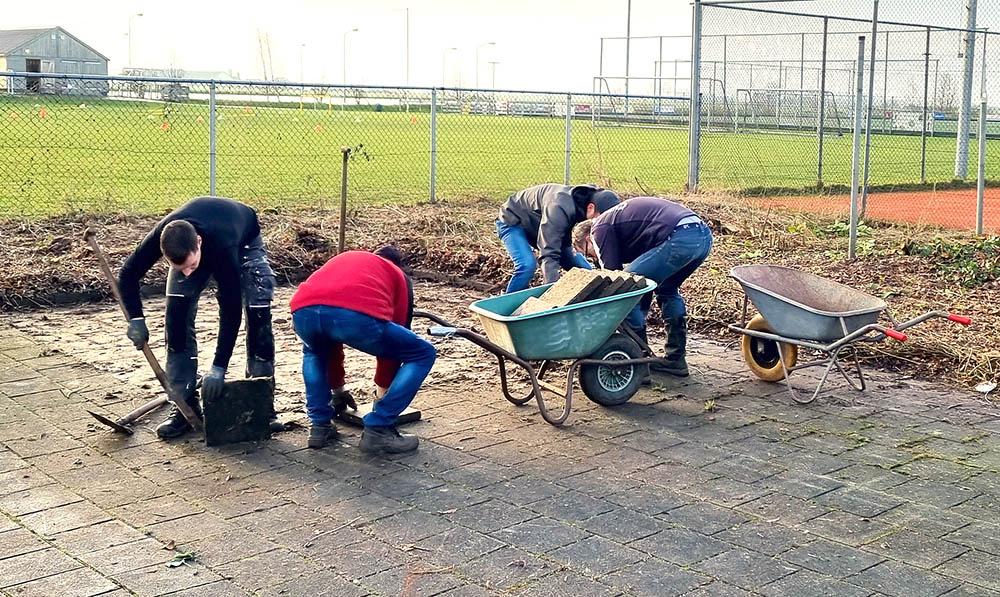 230211 TegelsVerwijderenenptassen 1