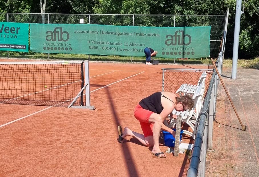 230708 TVA Klussendag onkruidwieden